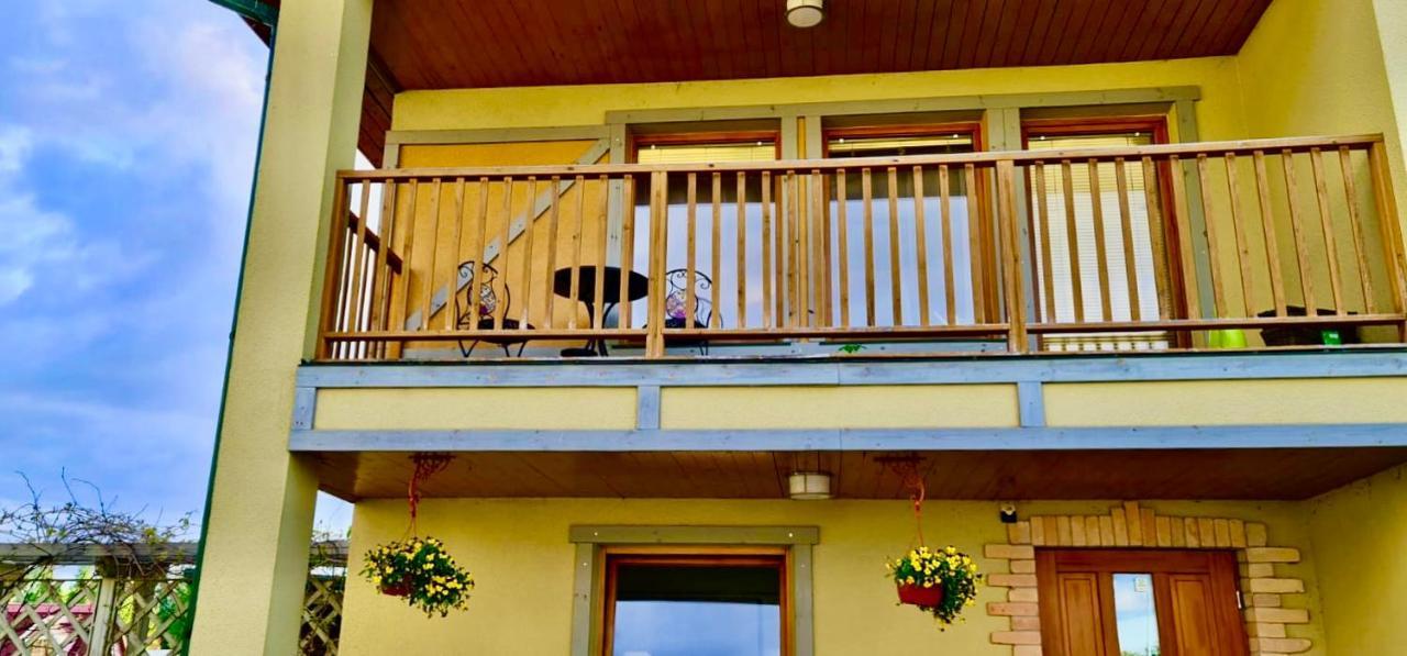 Spacious House With Indoor Pool & Sauna. Ādaži Buitenkant foto
